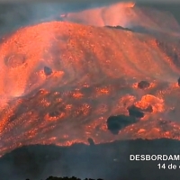 VOLCÁN: Nuevo derrame, mayor sismo y abombamiento del terreno