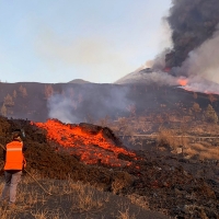 Empeora la situación en La Palma: evacúan a científicos y personal de emergencias de la zona