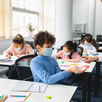 PIDE denuncia el exceso de trabajo que tienen los docentes extremeños
