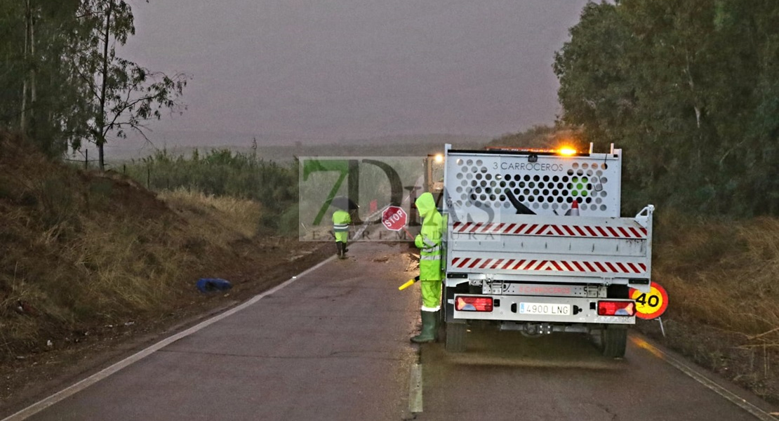 Precaución: varias carreteras de la provincia de Badajoz cortadas por la lluvia