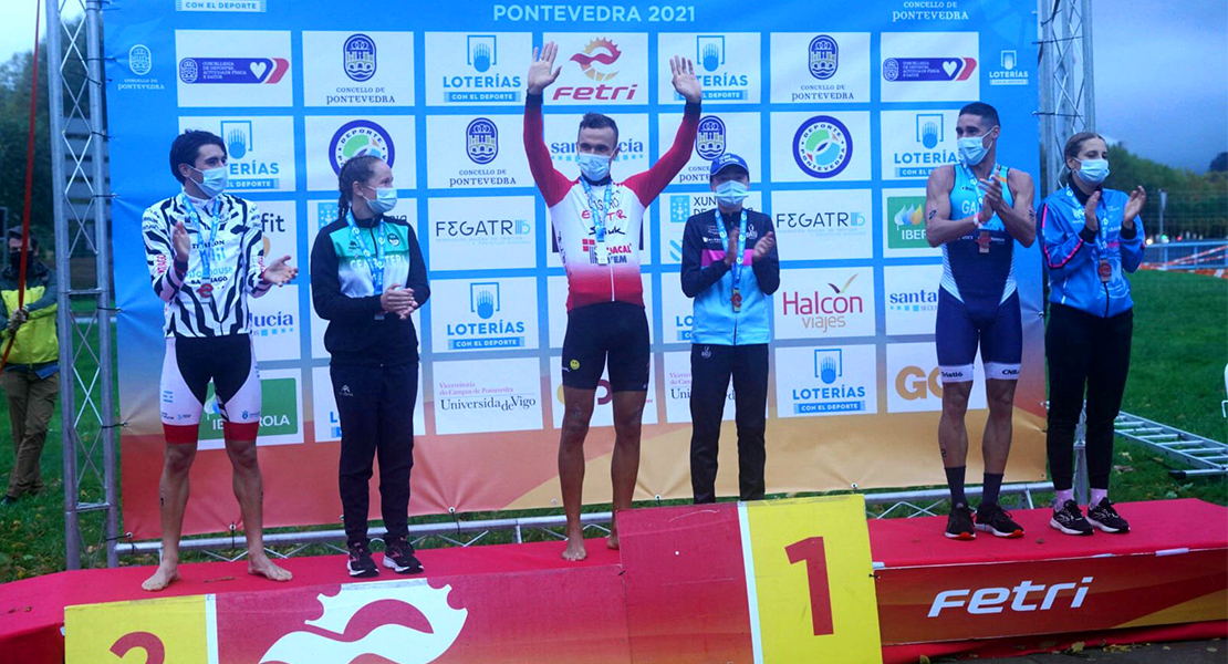 Paula Herrero y David Castro, campeones de España de Triatlón Sprint en Pontevedra