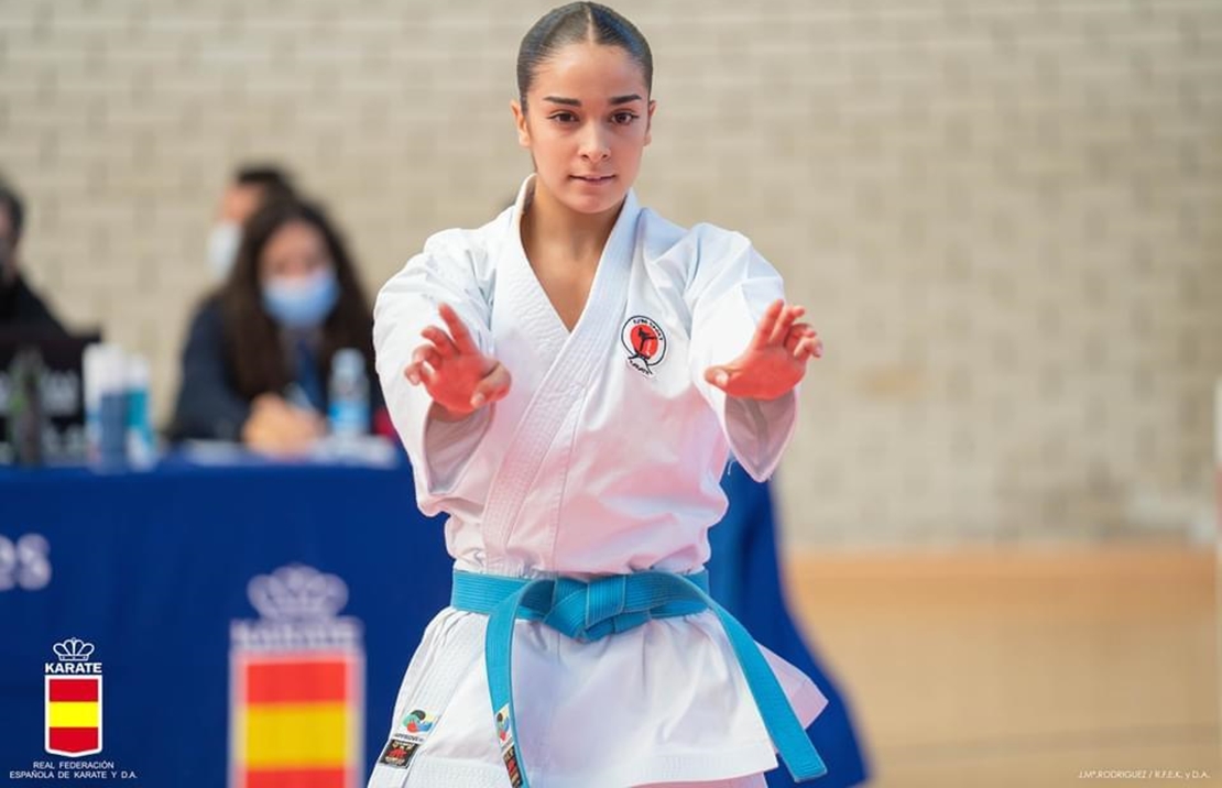 La extremeña Paola García logra la victoria en la liga nacional de karate en Azcoitia