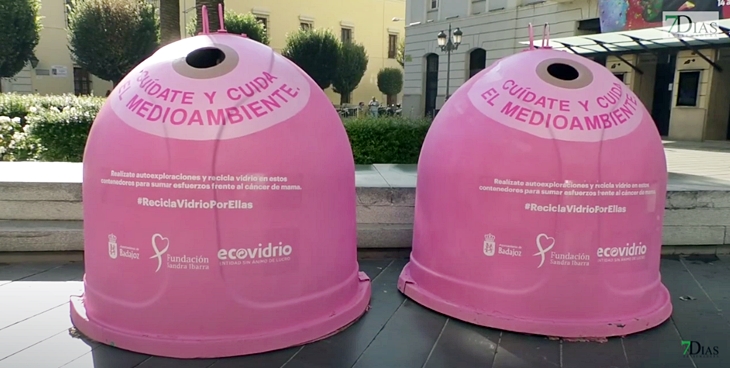 Presentan la campaña solidaria &quot;Recicla vidrio por ellas&quot; en Badajoz