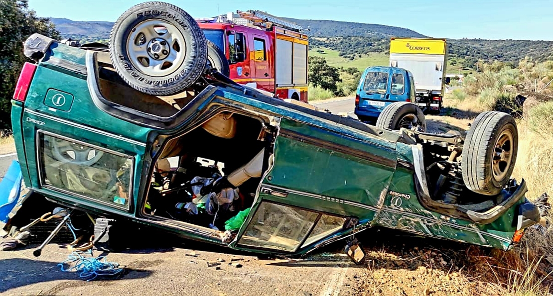 Bomberos del SEPEI rescatan a un hombre tras accidentarse (CC)