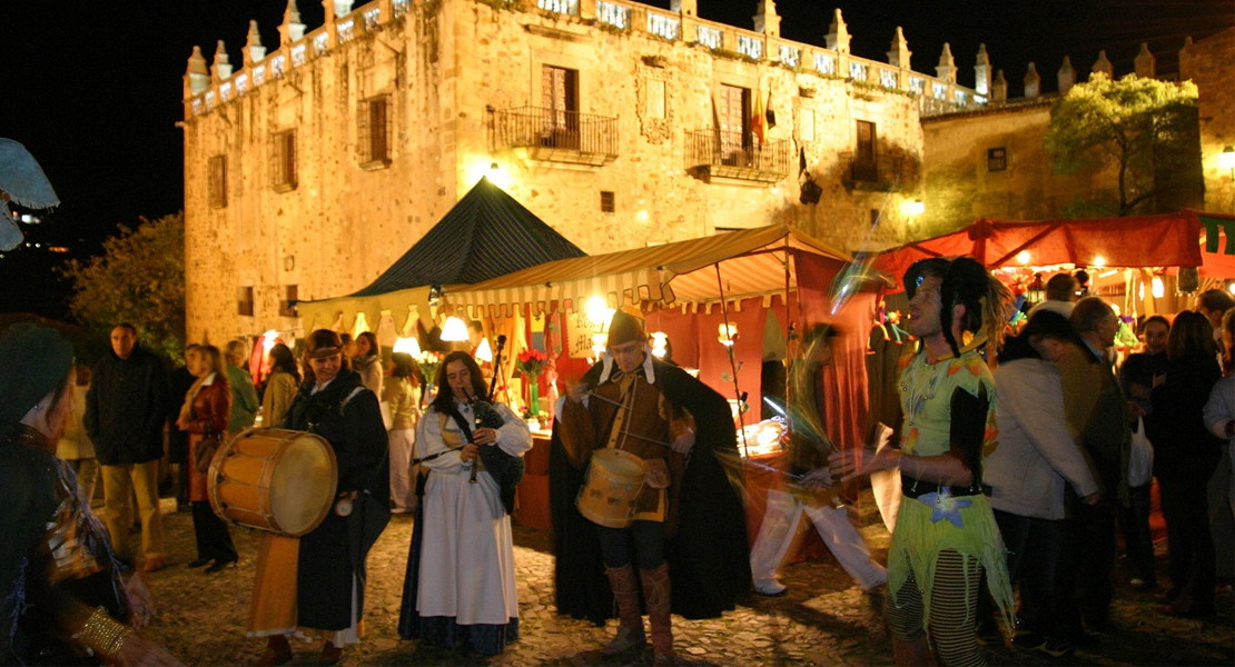 El mercado medieval regresa a Cáceres
