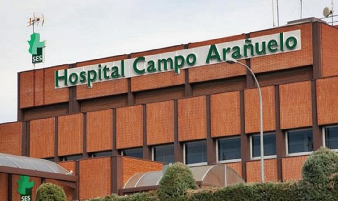 Grave tras caer de una altura en el pabellón polideportivo de Almaraz