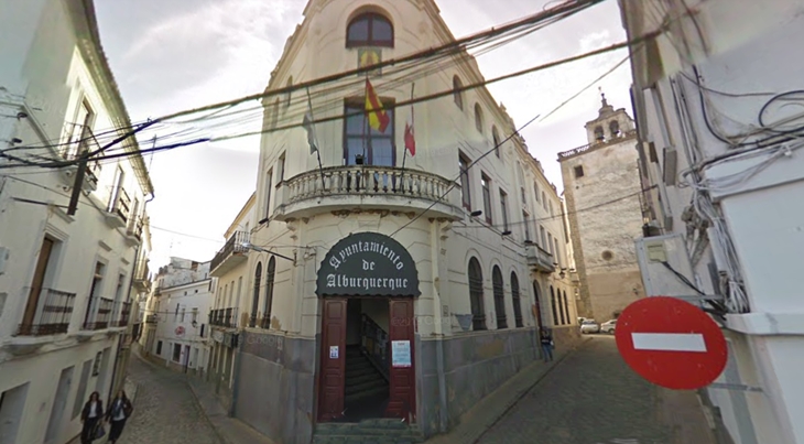 El PP presenta un recurso para suspender el pleno municipal en Alburquerque