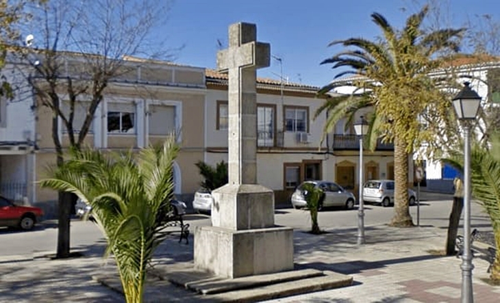 La Justicia abre diligencias contra el alcalde de El Casar por el derribo de una Cruz