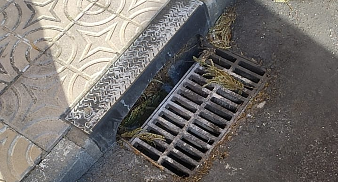 Denuncian el “lamentable” estado de las alcantarillas y sumideros de Cáceres