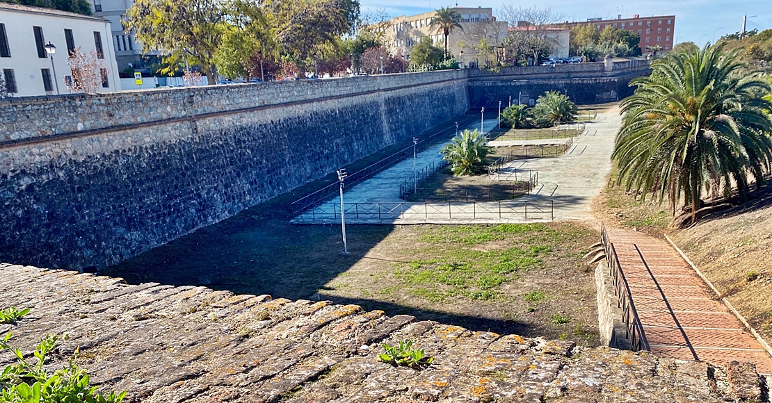 El PSOE se opone a que las pistas de patinaje sigan en el Baluarte de San Vicente