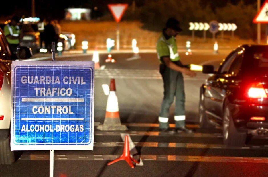 Agentes detectan malos tratos tras el gesto de socorro realizado por una mujer en un control en Cáceres