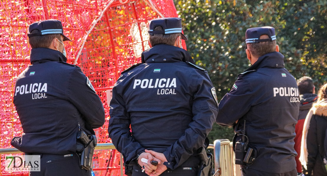 VOX exige al Ayto. de Badajoz la implantación urgente de la policía local de barrio
