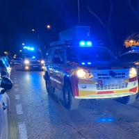 Apuñalan a un hombre en un bar de la barriada de San Blas