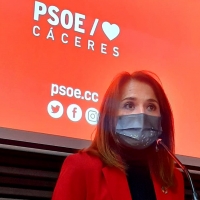 Belén Fernández es reelegida secretaria general del PSOE - Cáceres