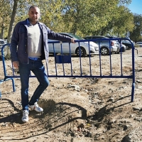 Denuncian el estado en el que se encuentra el aparcamiento de la Alcazaba (Badajoz)