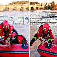 BADAJOZ - Rescatan a una piragüista atrapada en las plantas del río