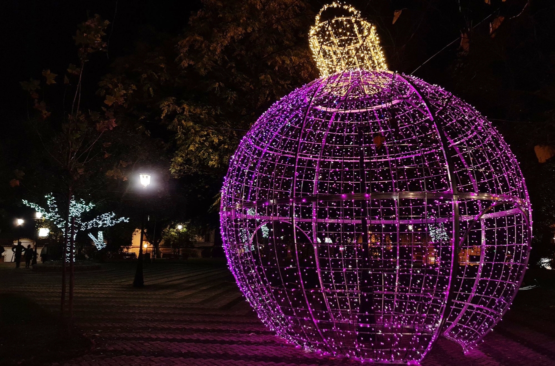 San Vicente de Alcántara ya disfruta de su iluminación navideña