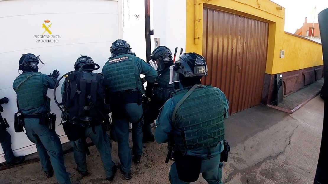 Desmantelan una red delictiva e incautan cerca de 6 toneladas de hachís