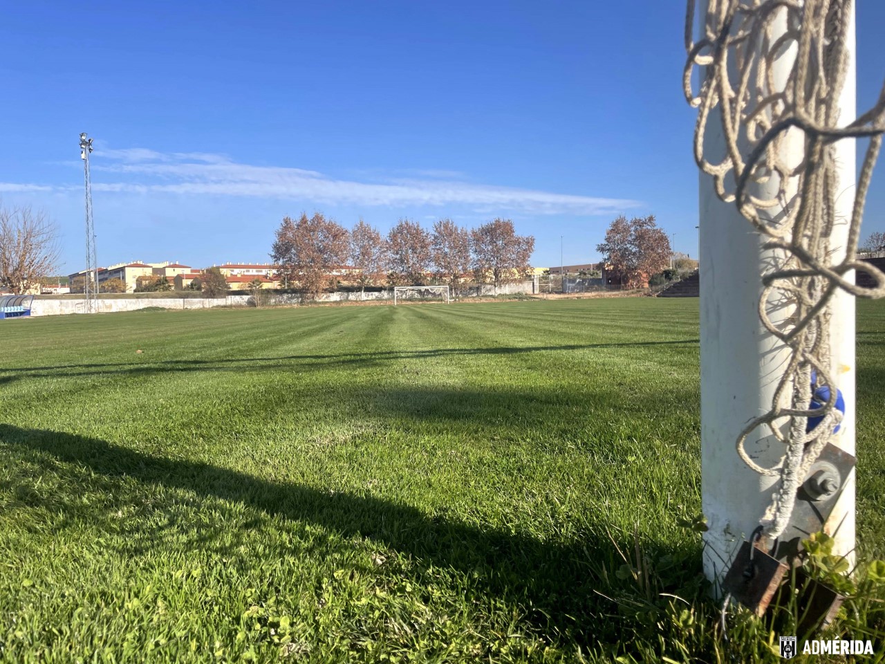 La AD Mérida invierte en la mejora de los campos de entrenamiento