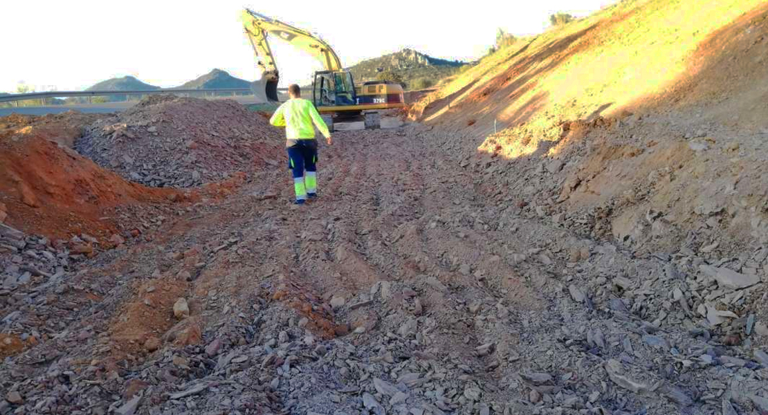Comienzan las obras de mejora de la EX-344 a su paso por Hornachos