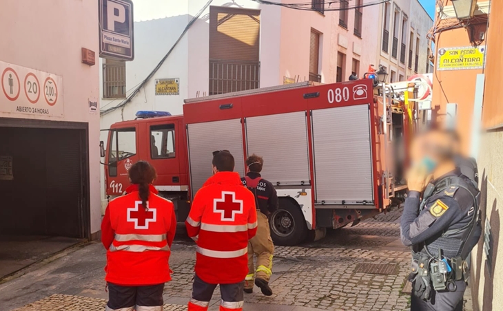 Incendio en el interior de un parking del centro de Badajoz