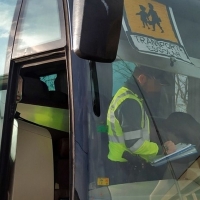 Un conductor de transporte escolar da positivo en drogas en la provincia de Badajoz