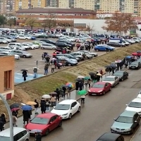 Colas interminables para los test de antígenos en Badajoz