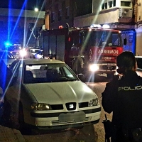 Un fuerte olor a gas alerta a los vecinos de la calle Juan Labrado (Badajoz)