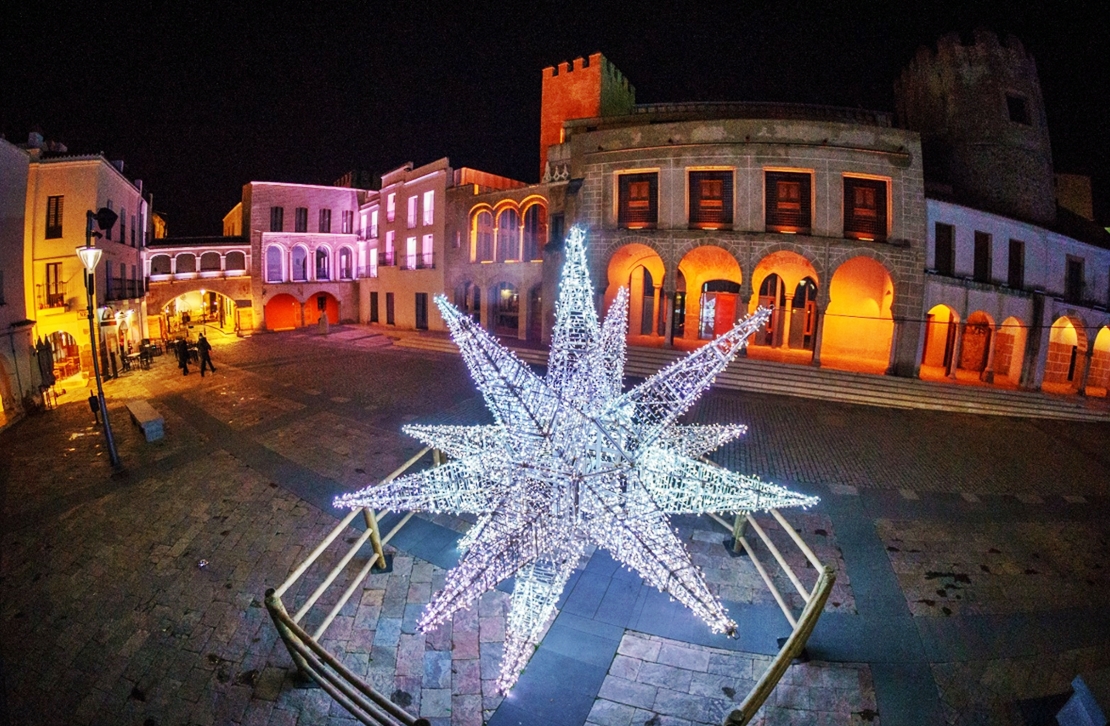 Espectáculo de luces y villancicos en la Plaza Alta de Badajoz