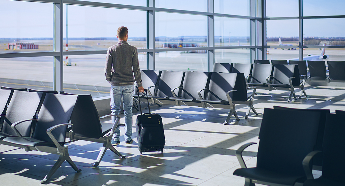 España prorroga la cuarentena para viajeros que lleguen desde 9 países