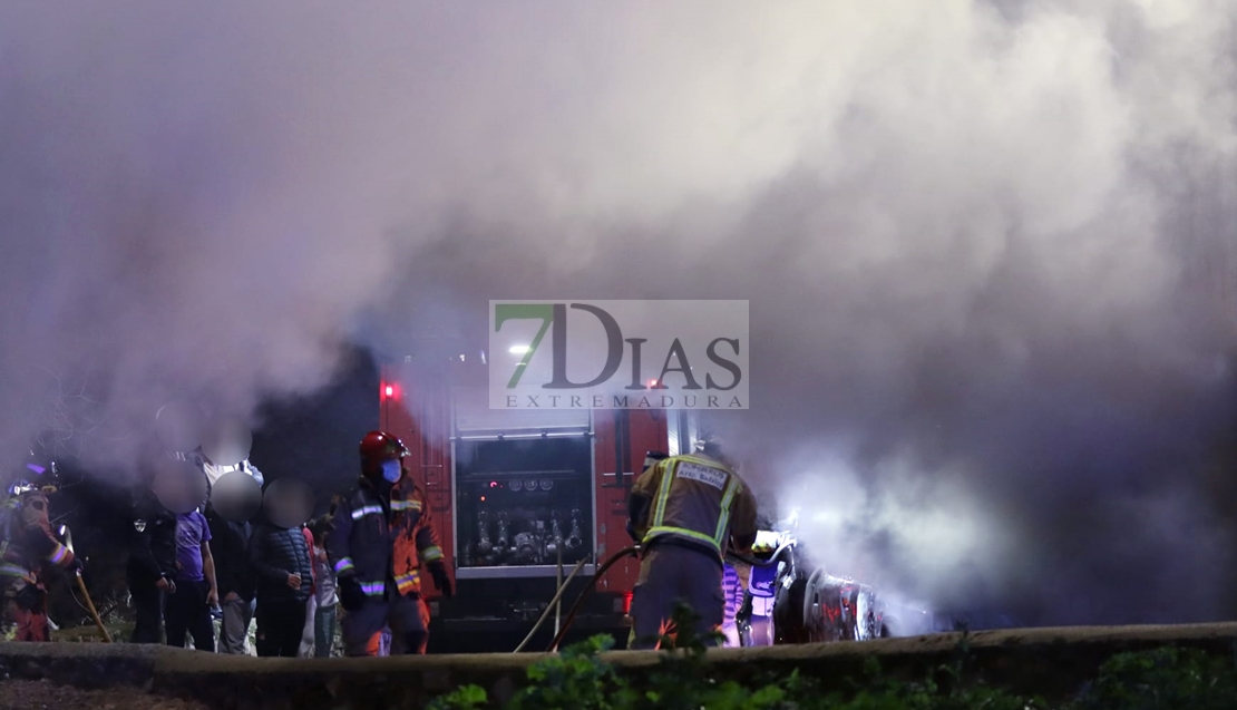 No cesa la quema nocturna de vehículos en Badajoz