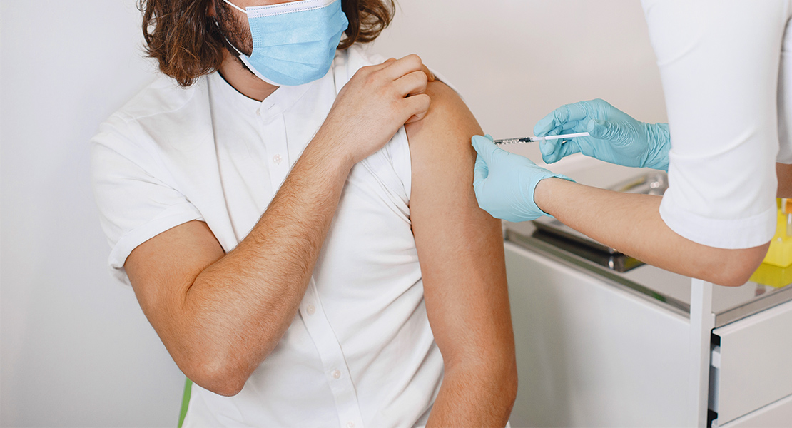 La miocarditis afecta más a los hombres jóvenes tras vacunarse contra el covid