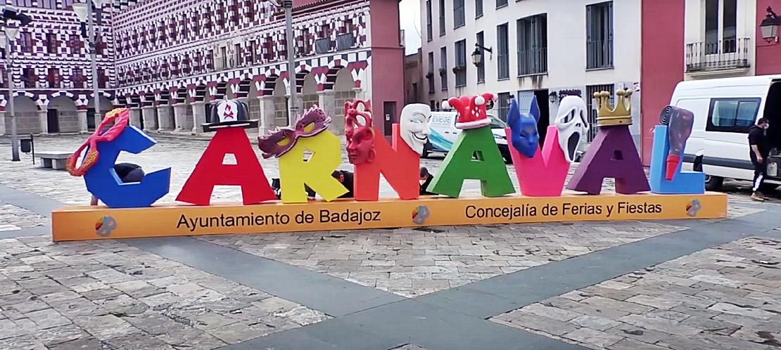 Los carnavaleros recibirán las ayudas anunciadas por el Ayto. de Badajoz hace un año