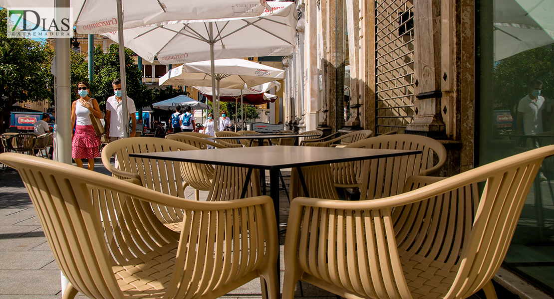 CEADE solicita la prórroga de los veladores de bares y restaurantes en Extremadura