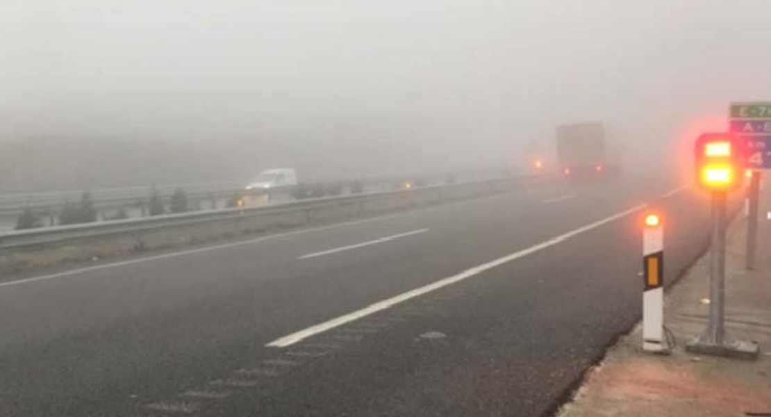 Tráfico presenta un sistema pionero en Europa para conducir de forma más segura con niebla
