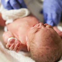 CxC pide una ayuda de 300 euros mensuales para fomentar la natalidad en Extremadura