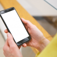 MRW alerta de este SMS fraudulento que puede llegar a tu móvil