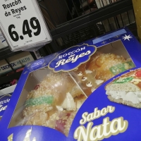 FACUA denuncia “falsa nata” en roscones de Reyes de varias cadenas de supermercados