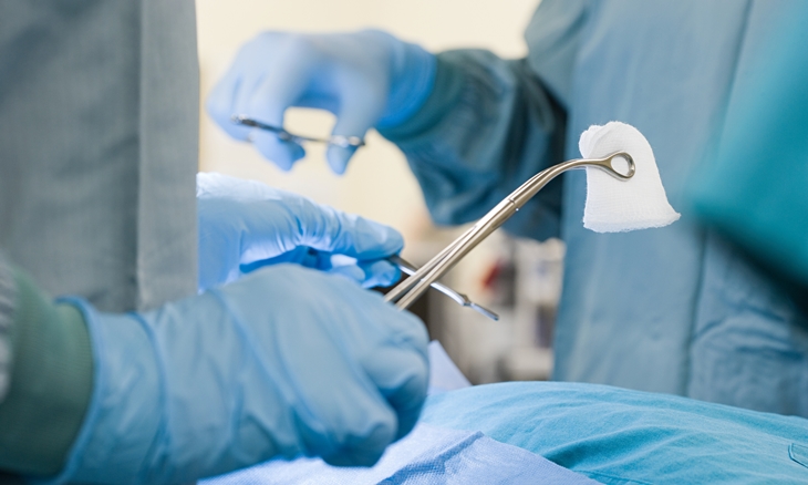 Se reducen las listas de espera para intervenciones quirúrgicas en Extremadura