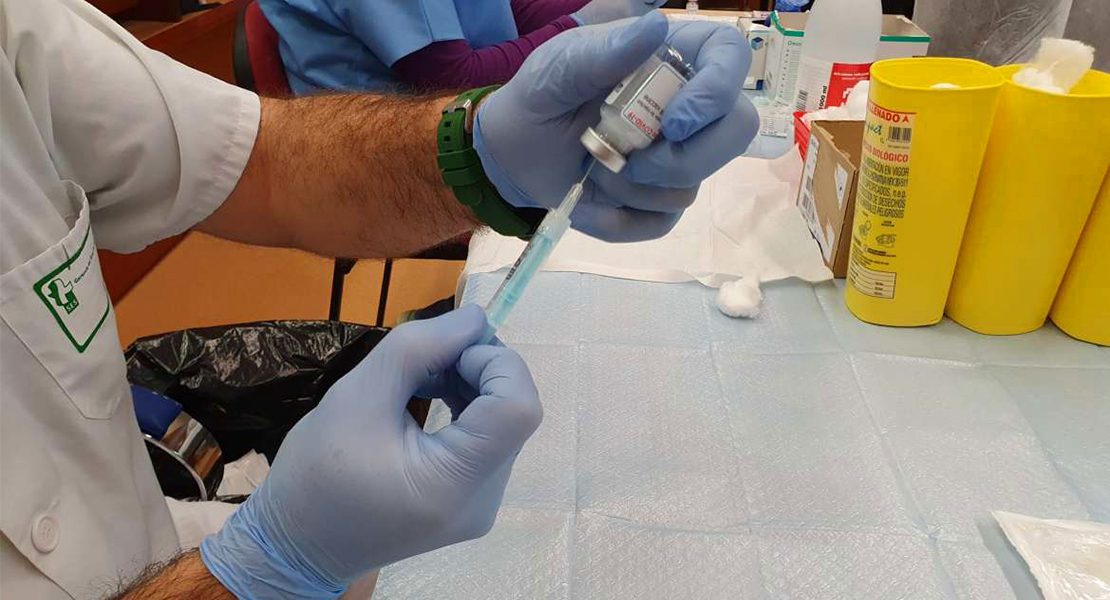Respuesta masiva de los padres para autorizar la vacunación de sus hijos en Extremadura