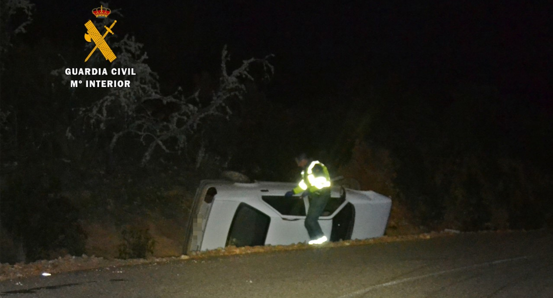 Se accidenta borracho y con un coche robado en la BA-159