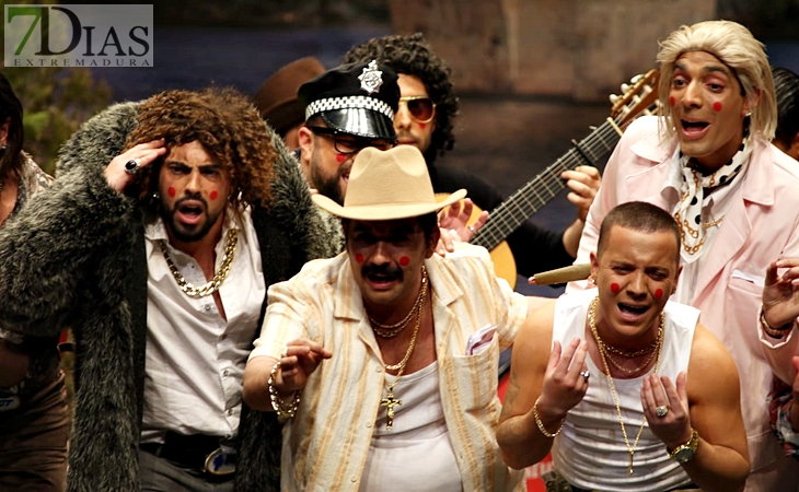 SEMIFINAL COMBA: Actuación y entrevista de la murga Los Camballotas