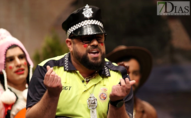 SEMIFINAL COMBA: Actuación y entrevista de la murga Los Camballotas