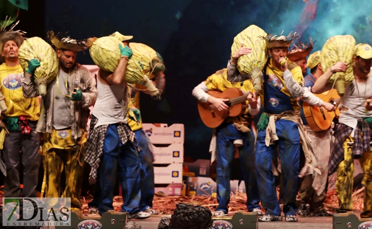 SEMIFINAL COMBA: Actuación y entrevista de la murga Los Chungos