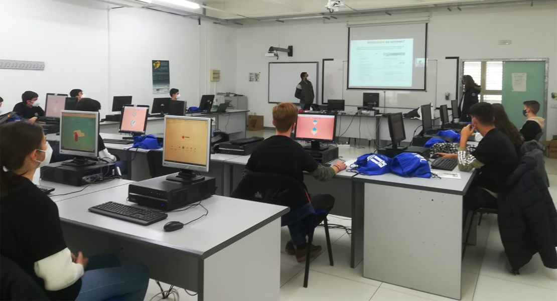 Pablo Jonás Romo y Luís Gutiérrez son los ganadores de la X Olimpiada Informática de Extremadura