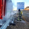 Un incendio en un camión provoca el corte de un carril en la A-66 a su paso por Badajoz