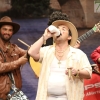FINAL COMBA: Actuación y entrevista de la murga Los Camballotas