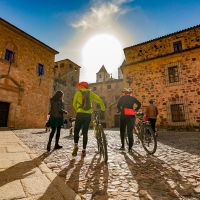 Cáceres se promociona como destino para cicloturistas