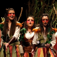 SEMIFINAL COMBA: Actuación y entrevista de la murga Los Minifolk