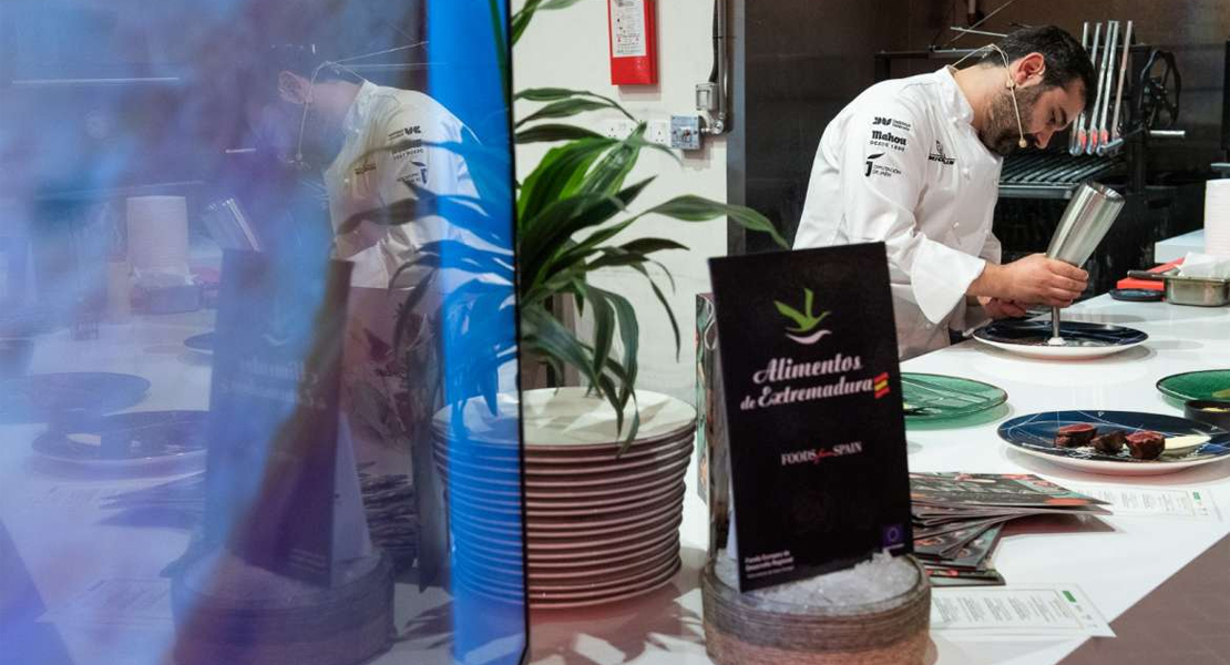 La gastronomía extremeña destaca en Dubái
